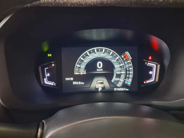Car image 21