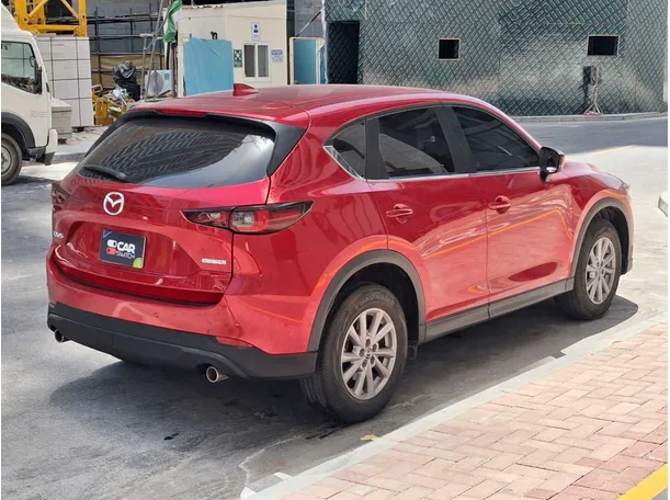 Car image 5