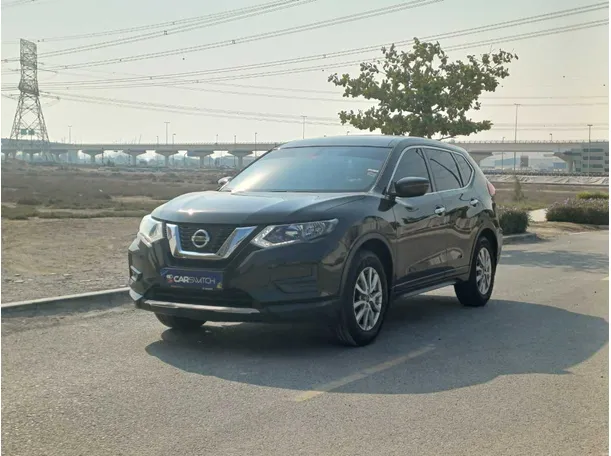 2018 نيسان اكس تريل في الإمارات