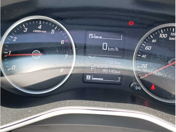 Car image 18
