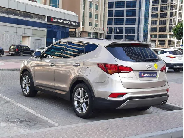 Car image 7