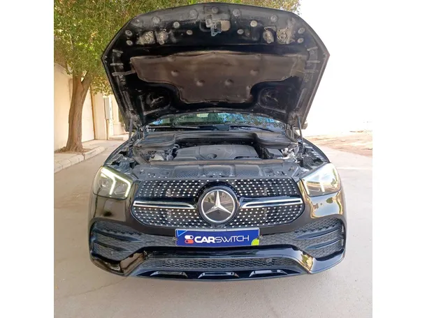 Car image 38