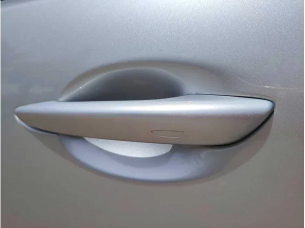 Car image 33