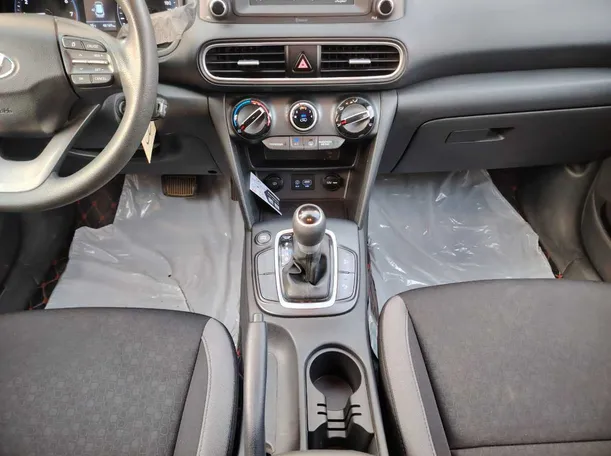 Car image 24