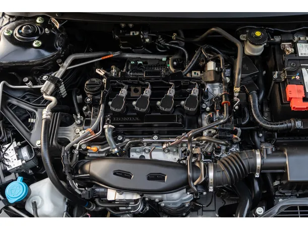 Car image 13