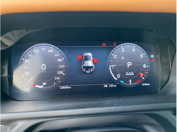 Car image 21