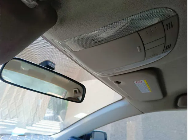 Car image 23