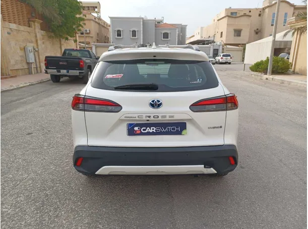 Car image 6