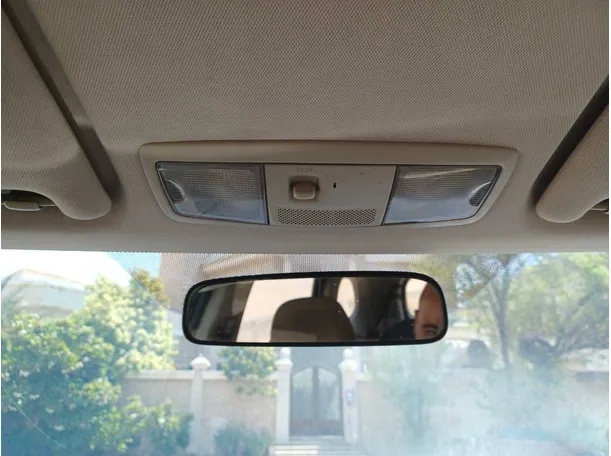 Car image 21