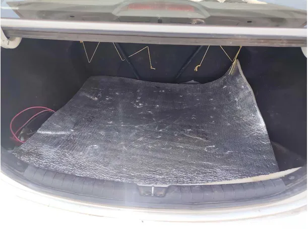 Car image 28