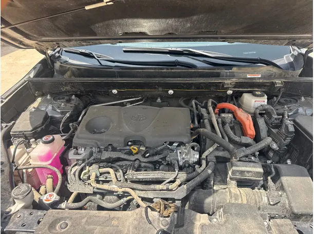 Car image 22