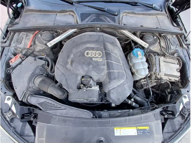 Car image 21