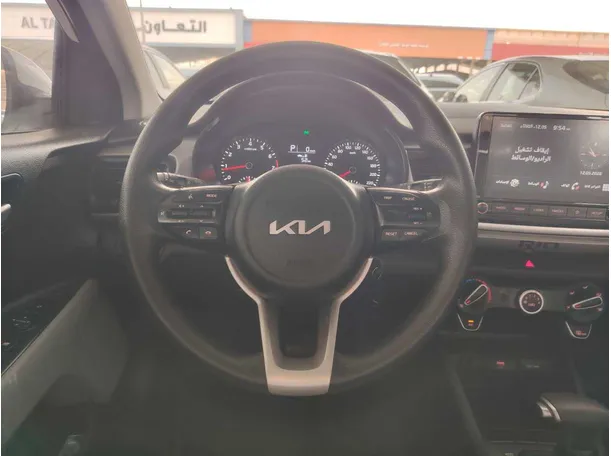 Car image 24