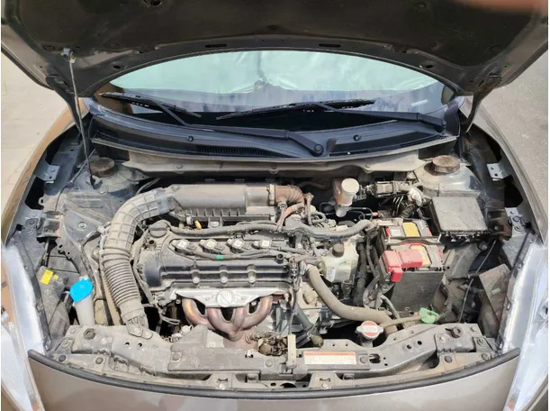 Car image 28