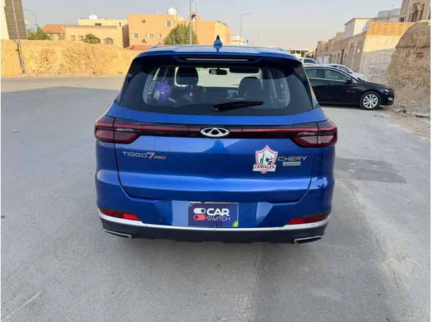 Car image 6