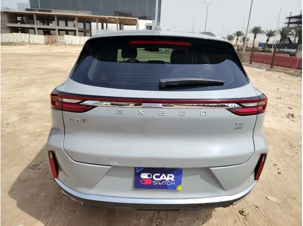 Car image 6