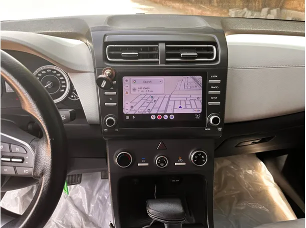 Car image 18