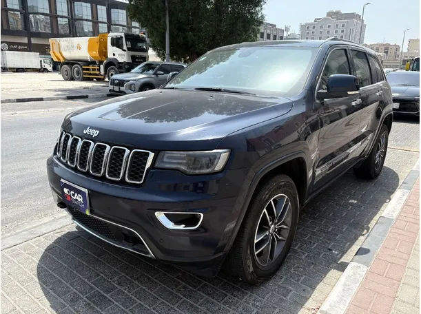 2017 Jeep Grand Cherokee in Al-Khobar