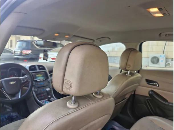 Car image 15