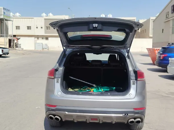 Car image 20
