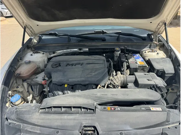 Car image 21