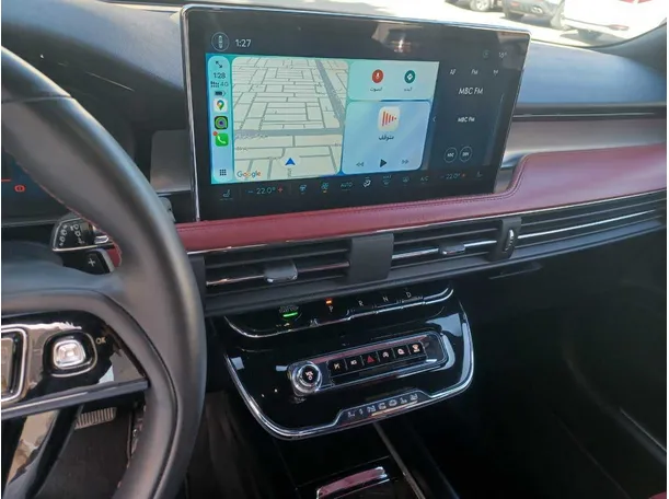 Car image 18