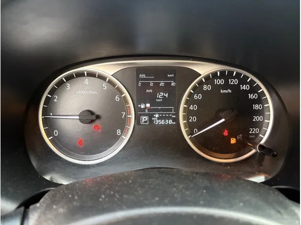 Car image 23