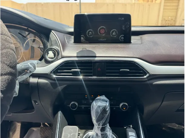 Car image 16