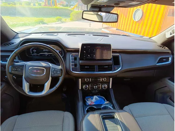 Car image 23