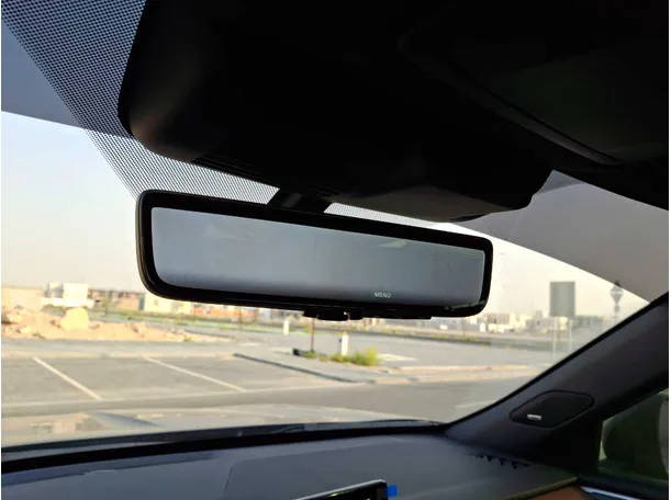 Car image 22