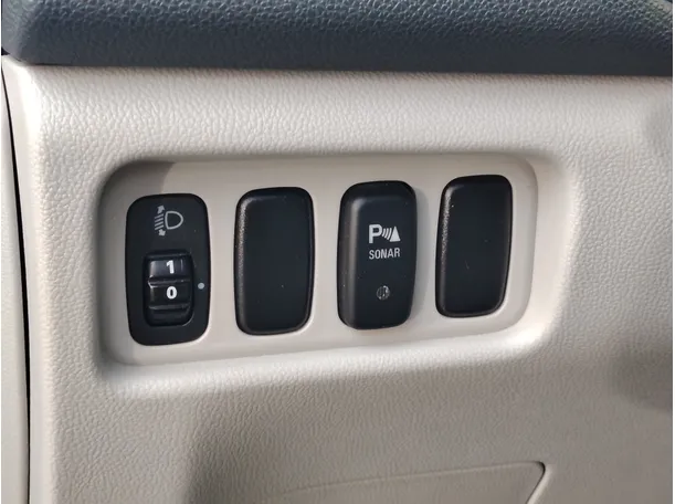 Car image 27