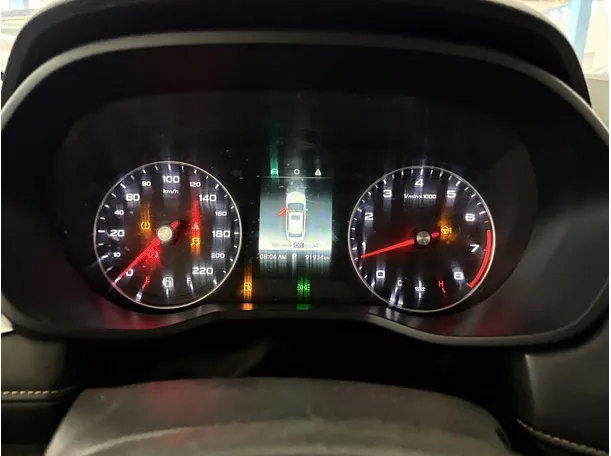 Car image 11
