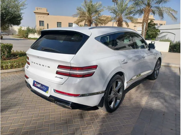 Car image 5