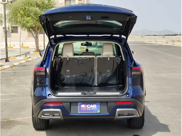 Car image 29