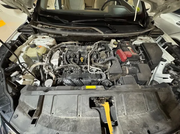 Car image 26