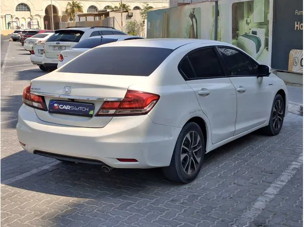 Car image 7