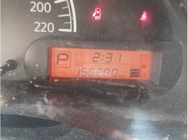 Car image 20