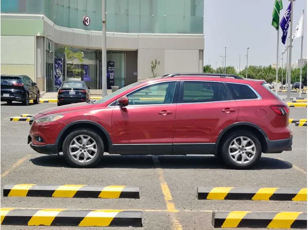 Car image 8