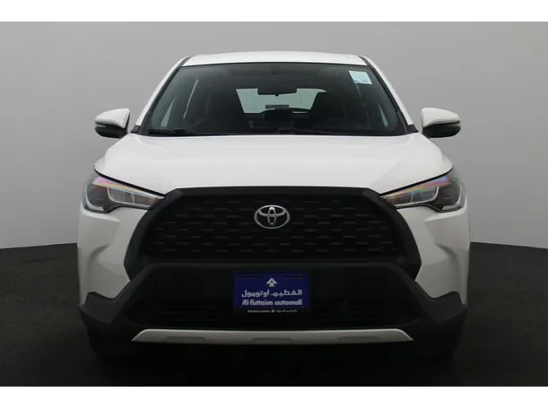 Car image 11