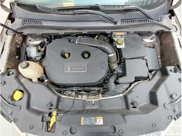 Car image 20