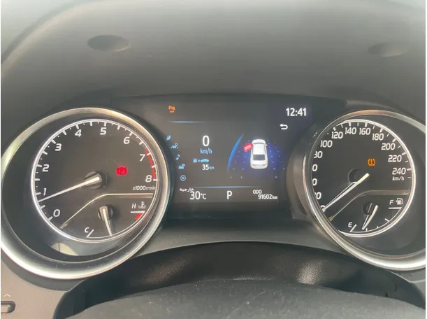 Car image 21