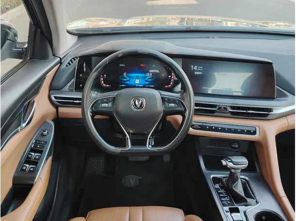 Car image 21