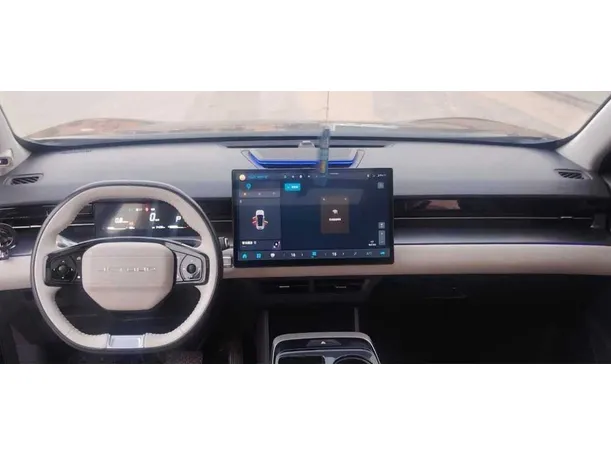 Car image 21