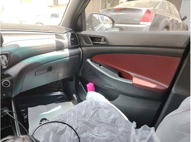 Car image 41
