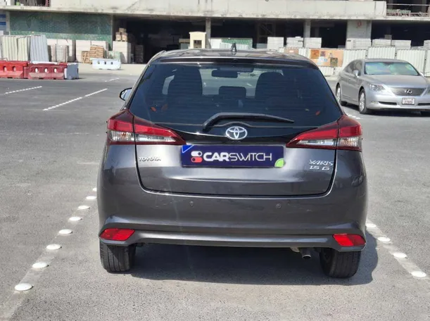 Car image 6