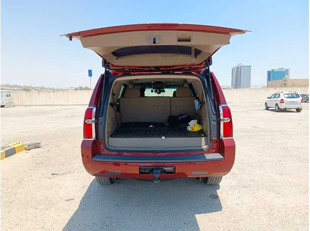 Car image 26