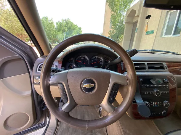 Car image 16
