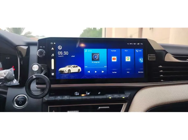 Car image 16