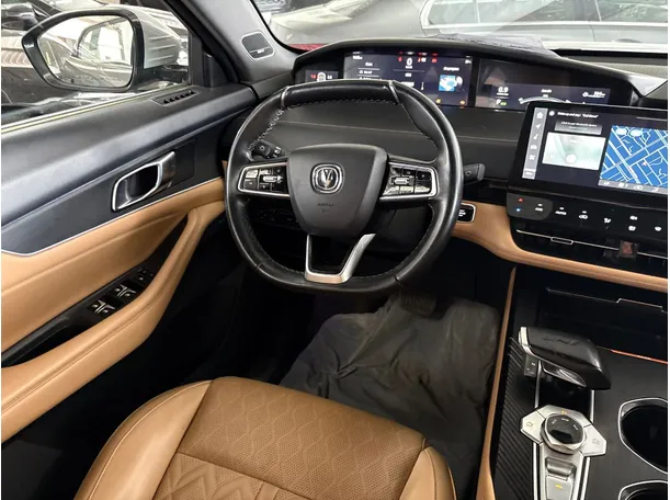 Car image 21
