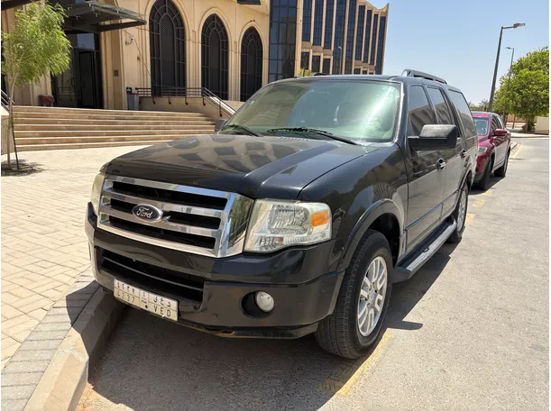 2014 Ford Expedition in KSA